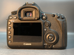 Canon 5D Mark III 248117 Кадров