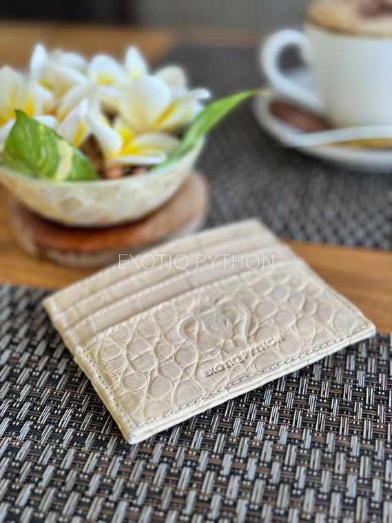 Картхолдер из кожи крокодила WA-212