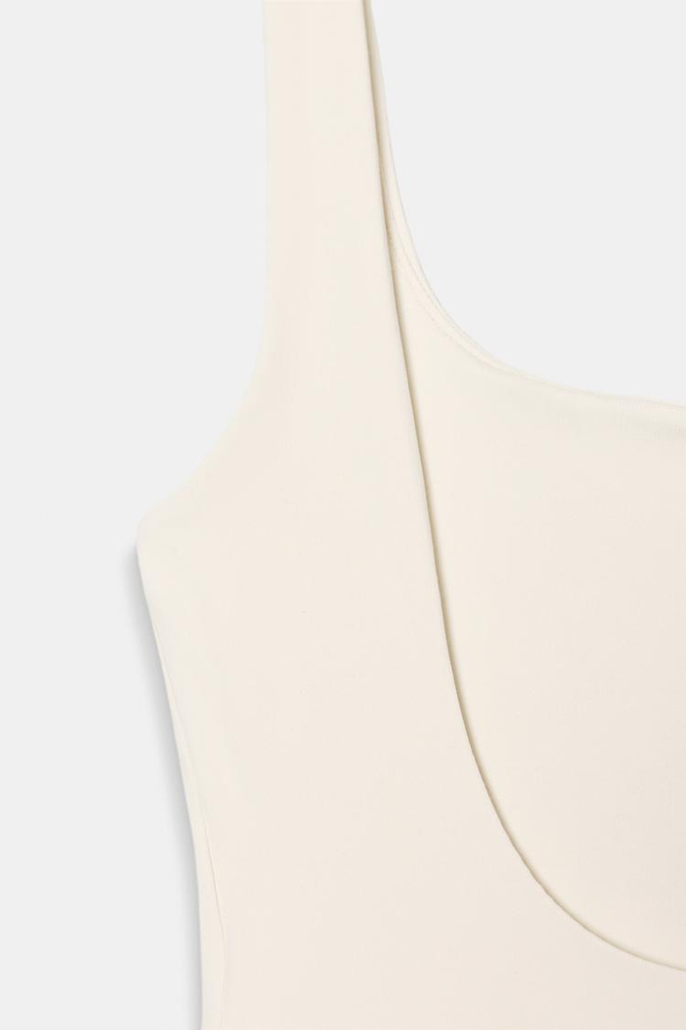 ZARA ЭЛАСТИЧНОЕ БОДИ С КВАДРАТНЫМ ВЫРЕЗОМ, ЭКРЮ