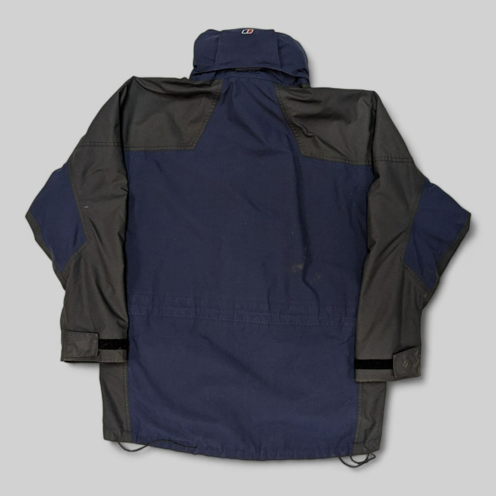 Куртка Berghaus (M)