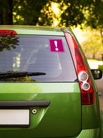 наклейка на авто Начинающий водитель для девушек