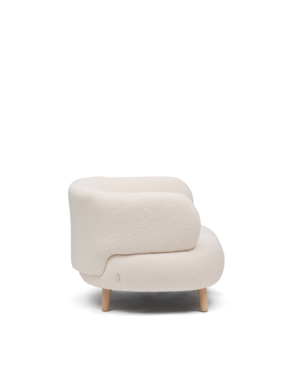 Кресло Luisa из экрю-букле с ножками из массива бука, 90 см