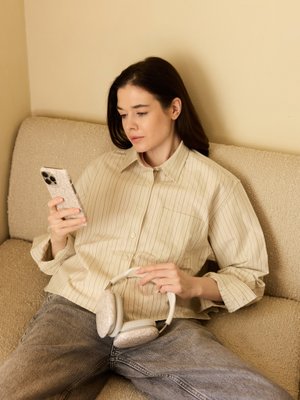 Чехол LACE для iPhone