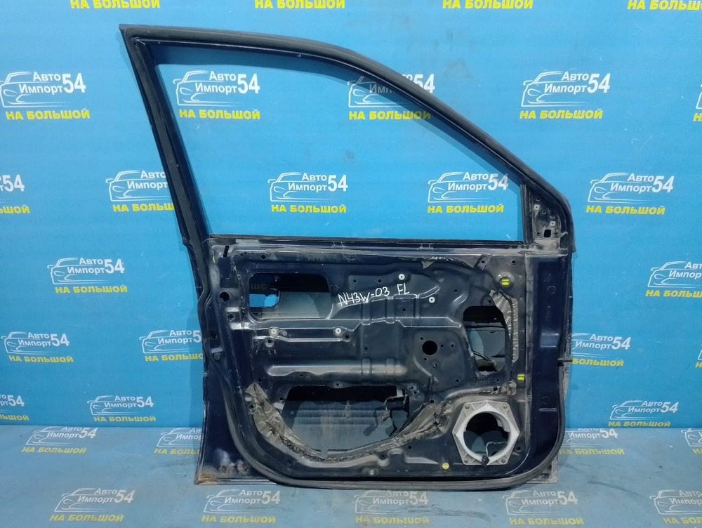 Дверь передняя левая MITSUBISHI CHARIOT 1991-1997