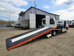 ISUZU ELF 4.5 т. эвакуатор со сдвижной платформой