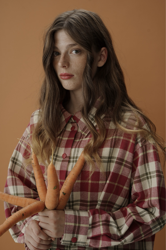 Рубашка оверсайз с карманами из фланели, клетка бордо