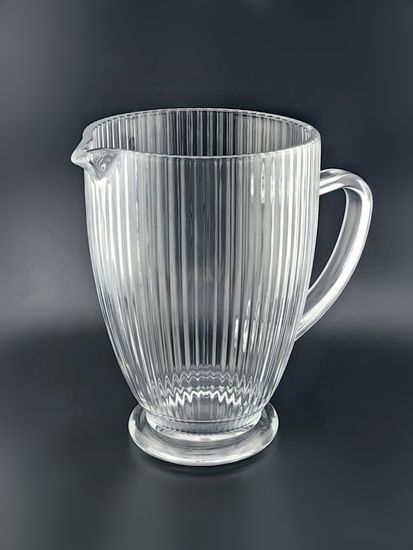 Кувшин стеклянный 1 л. на ножке "Вертикаль"