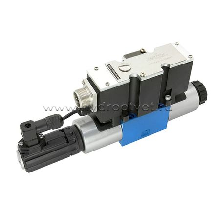 4WREE6EA16-2X/G24K31/A1V - Пропорциональный распределитель с обратной связью по положению золотника со встроенным усилителем Ду6, A1 = ±10 В, номинальный расход 16 л/мин, схема EA