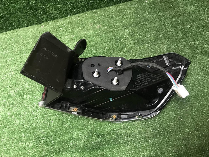 Фонарь левый внешний Faw Bestune T99 (2022-н.в.)