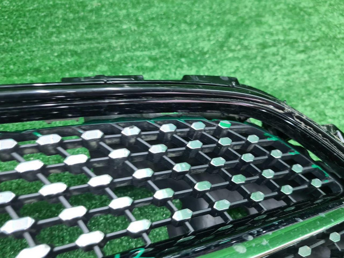 Решетка радиатора Mercedes E C238 (2020-2023)