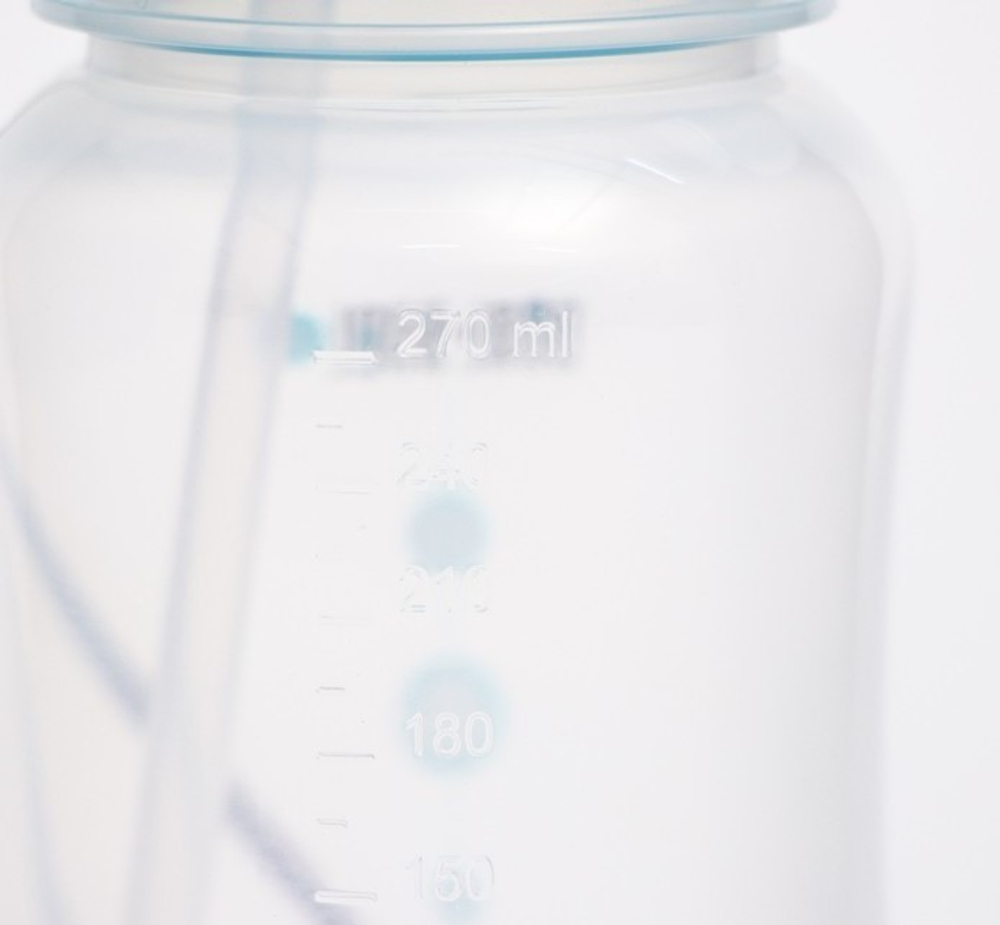 5073682 Поильник с трубочкой SUPER MED, 270 мл., от 24 мес.