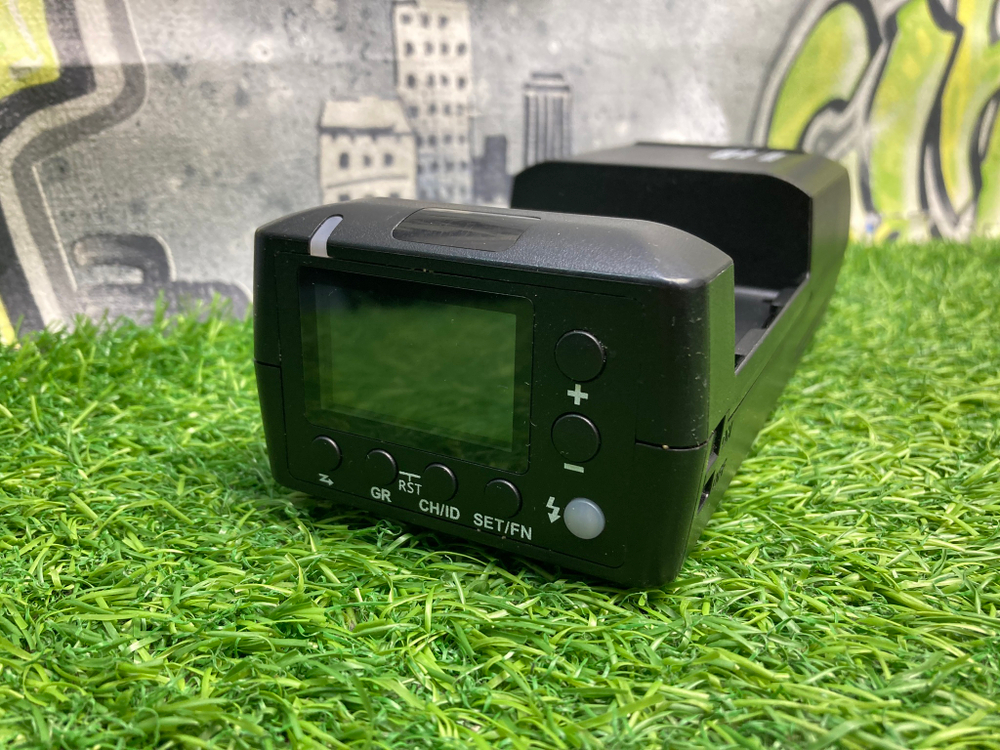 YongNuo YN200