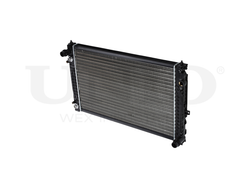 Радиатор охлаждения двигателя UNIO RAD-10096