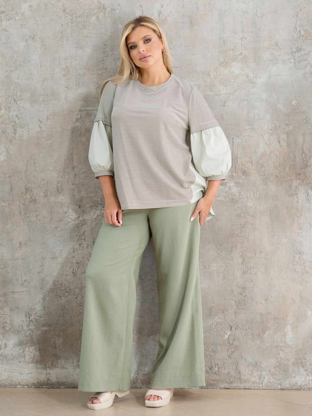 Брюки 1315 хаки Novita (Акция)