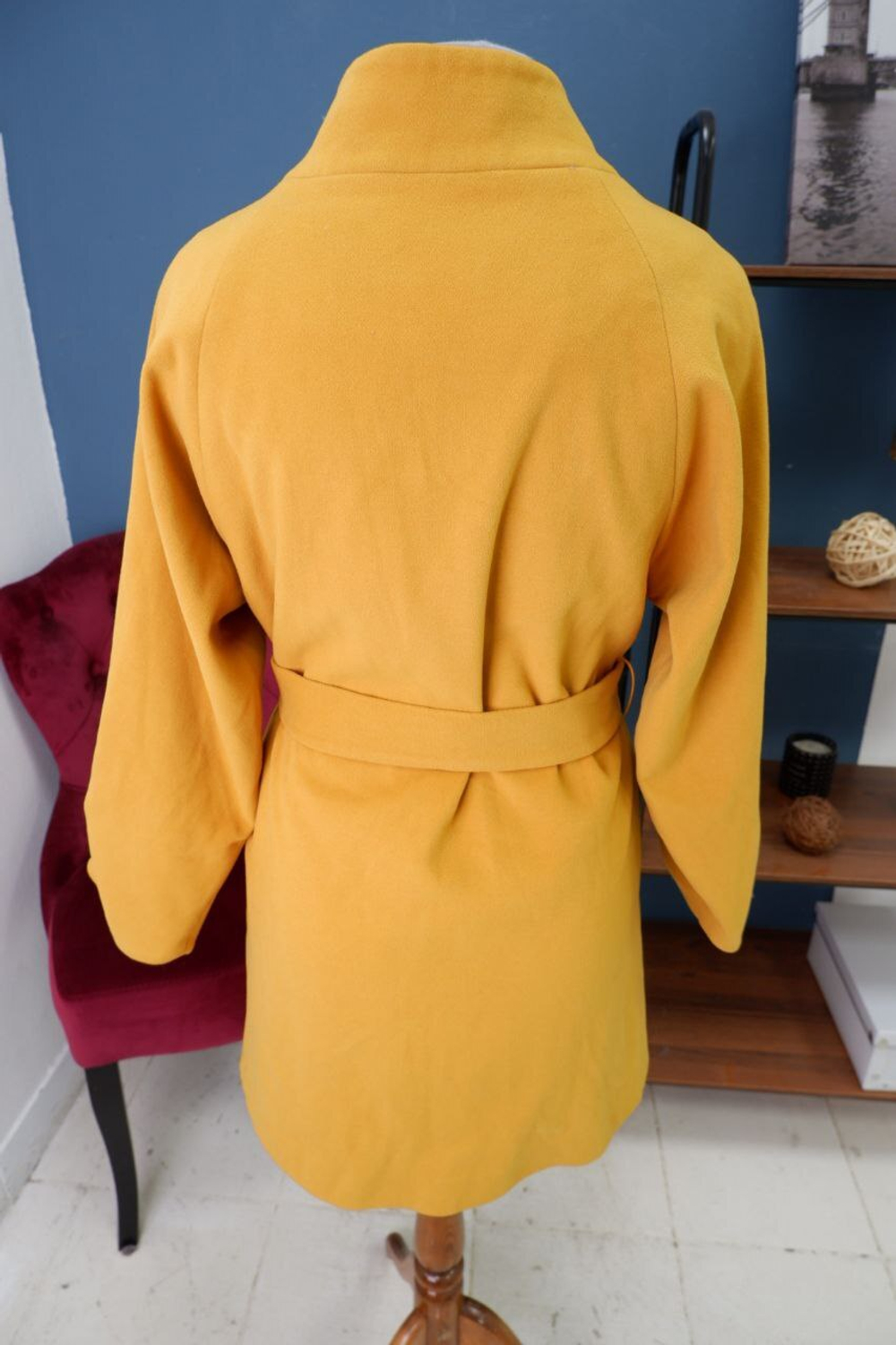 Пальто Icon с поясом 44 размер