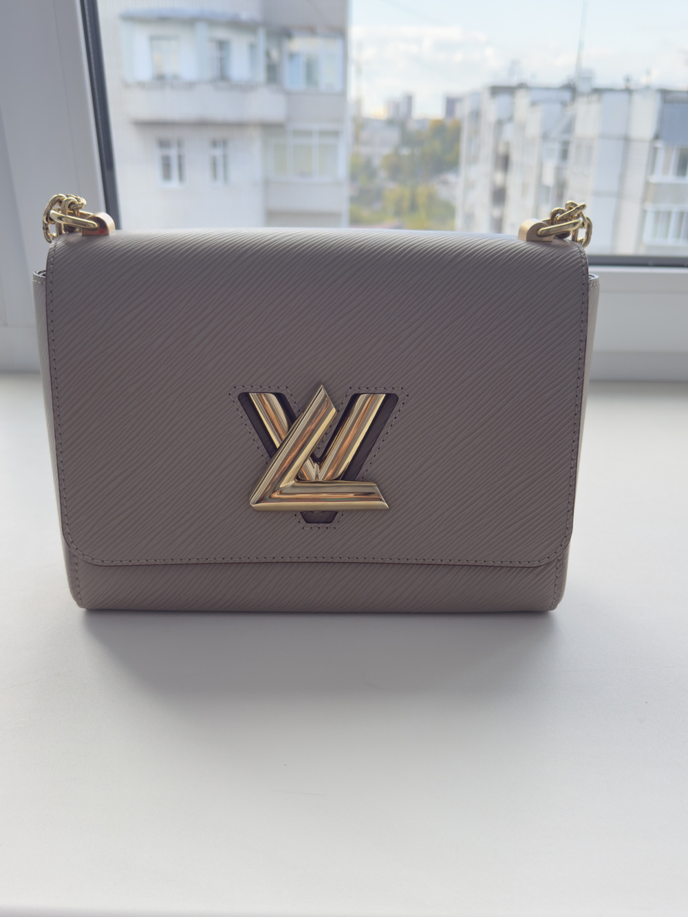 Сумка Louis Vuitton Twist MM