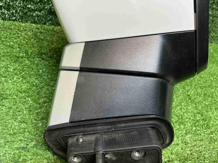 Зеркало правое Москвич 3 (2022-н.в.) 10 контактов