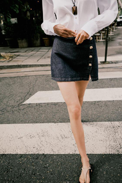 ZARA ДЖИНСОВАЯ ЮБКА-ШОРТЫ Z1975 С ЗАПА́ХОМ И ПУГОВИЦАМИ, СИНИЙ