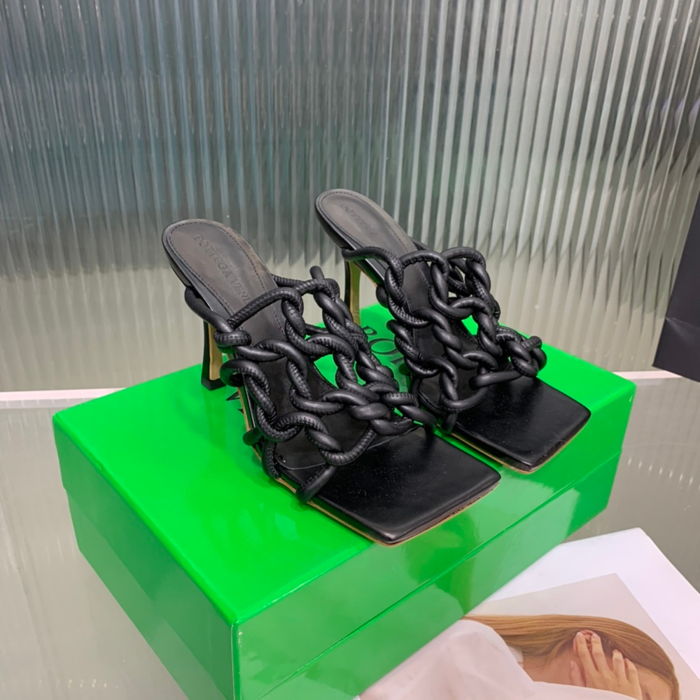 Bottega Veneta Stretch Twist Mule