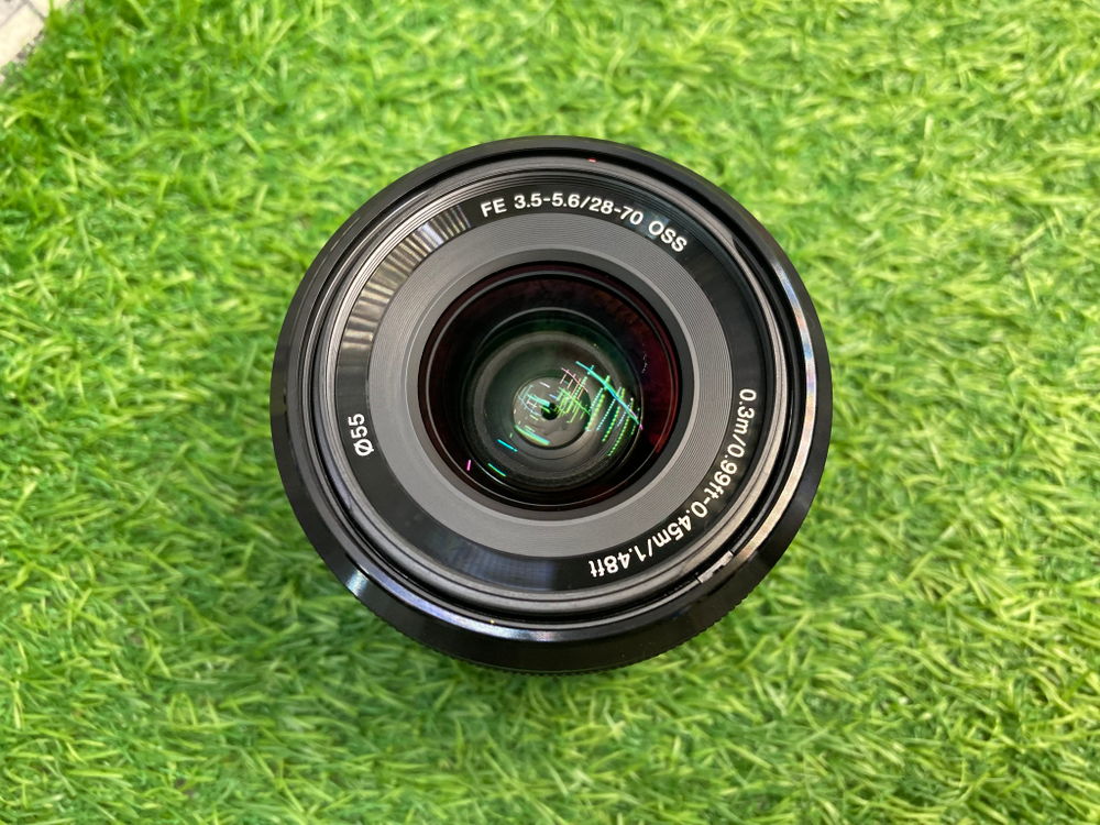 Sony 28-70mm 3.5-5.6 OSS