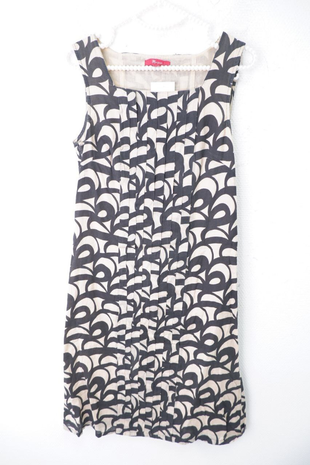 Платье Monsoon с черным узором 42 размер