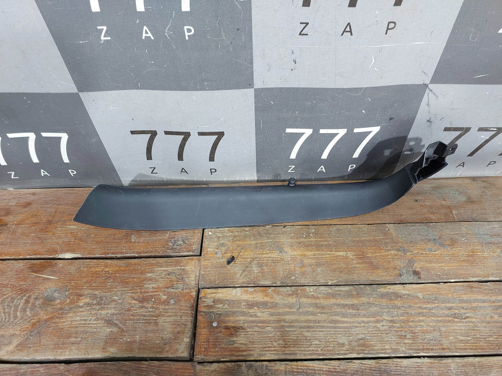 Обшивка крышки багажника правая Geely Tugella 19-нв Б/У Оригинал 6053011000