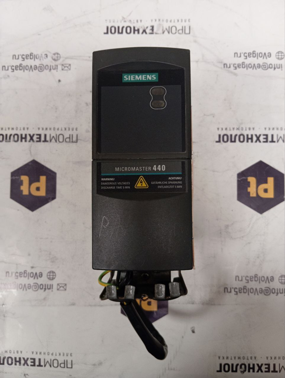 Панель Siemens 6SE6440-2UD21-5AA1 б/у