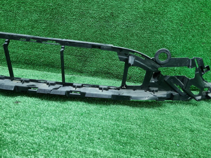 Кронштейн перед. бампера Mercedes E W213 20-23 AMG