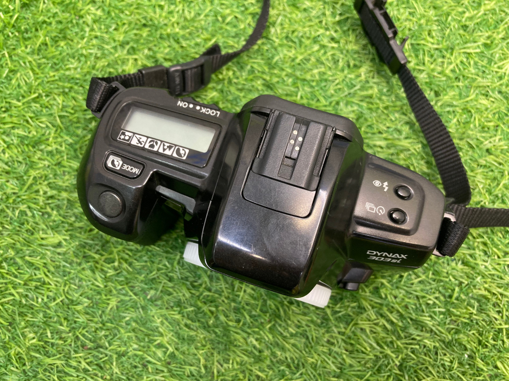 Minolta Dynax Alpha 303si