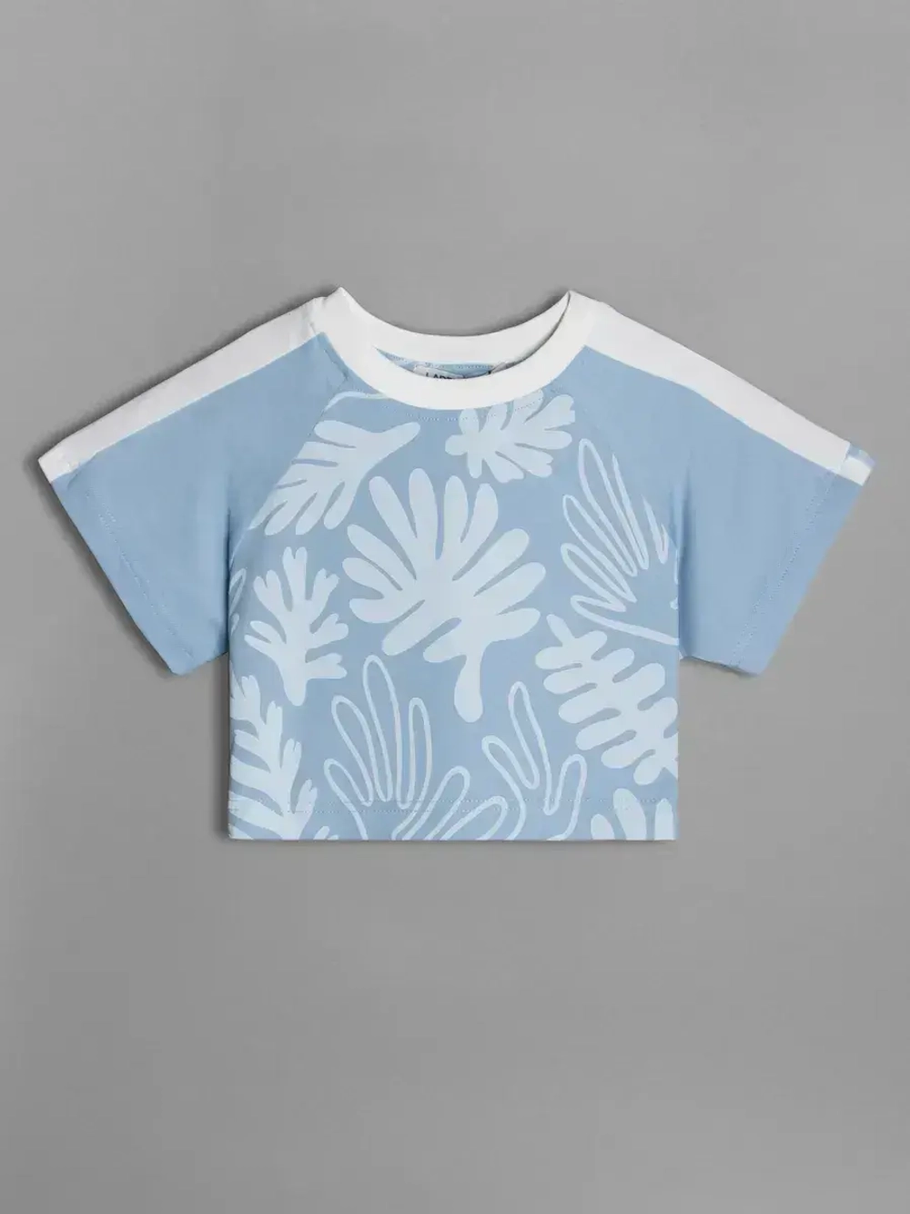 Укороченная футболка для девочки