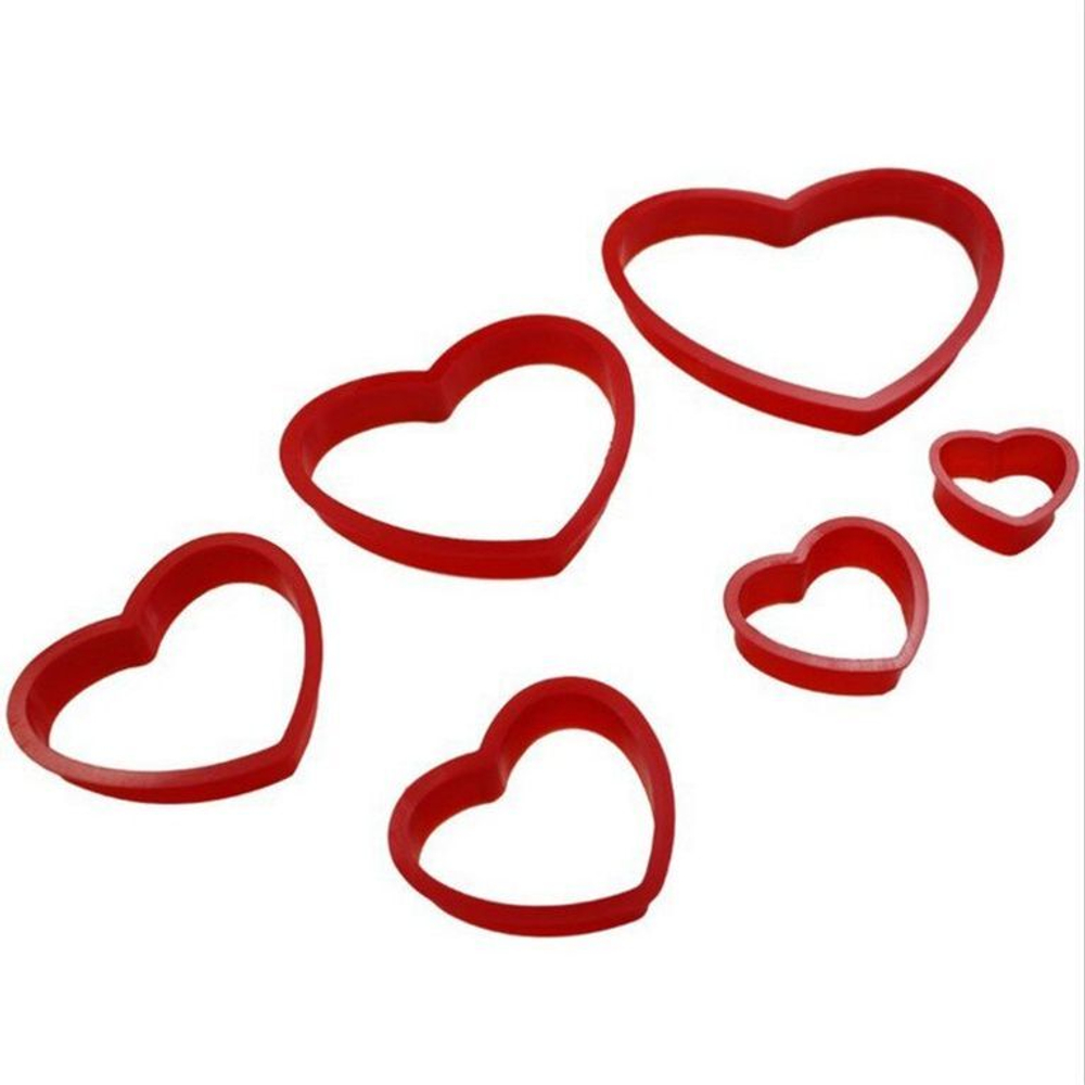 Набор пластиковых вырубок «Сердечки» 6 шт