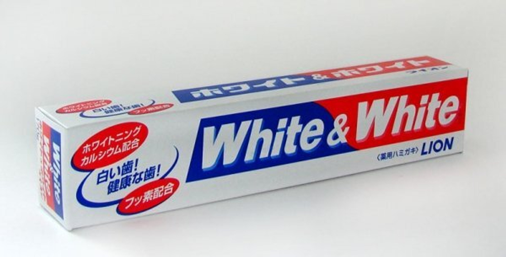 Зубная паста с отбеливающим эффектом с кальцием и фтором 150 г White&White LION