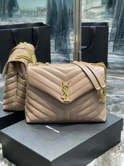 Yves Saint Laurent Loulou 32 cm