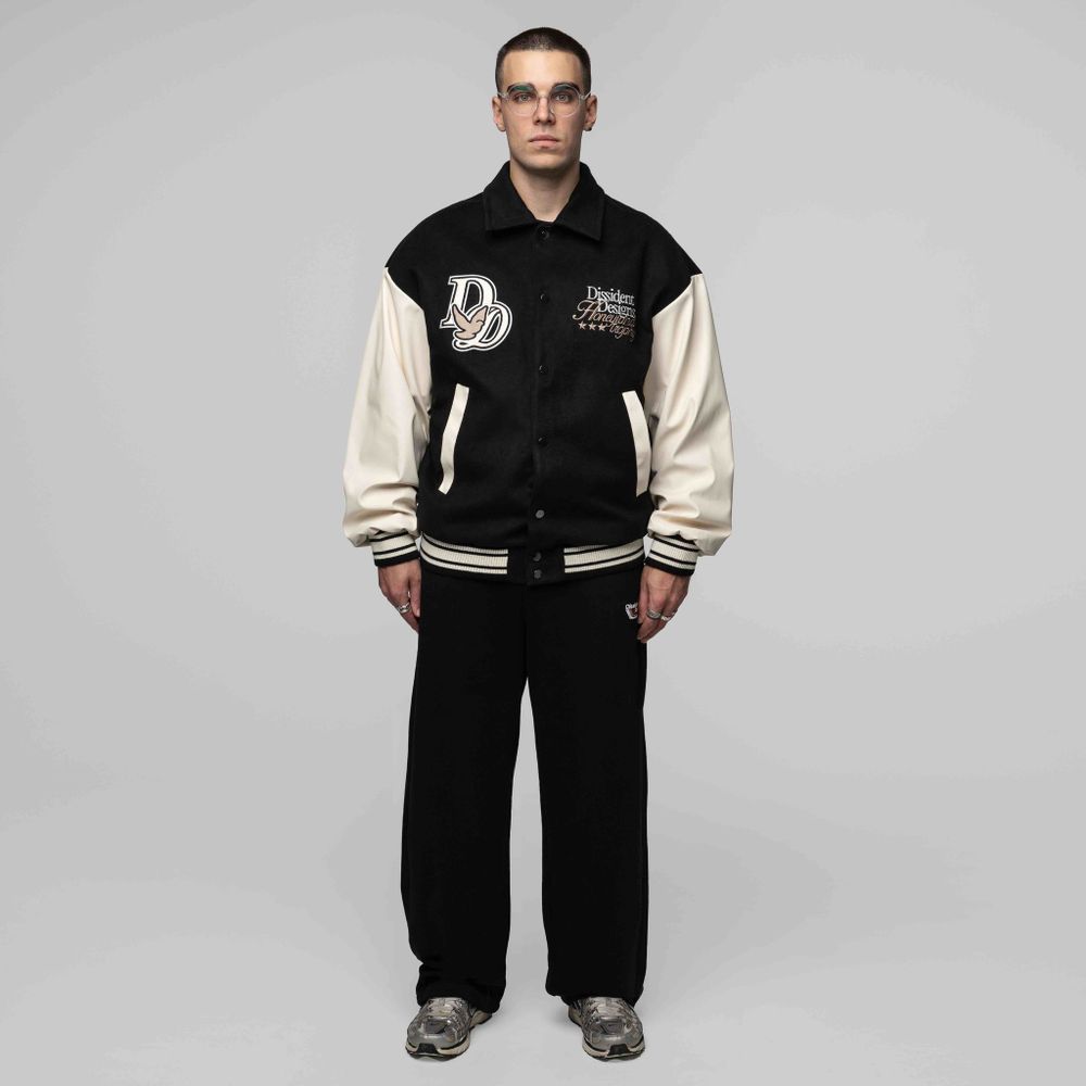 Спортивные штаны Dissident Gear Oversized черные