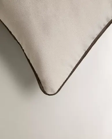 ZARA HOME БАРХАТНАЯ НАВОЛОЧКА ДЛЯ ДЕКОРАТИВНОЙ ПОДУШКИ, КАМЕННЫЙ