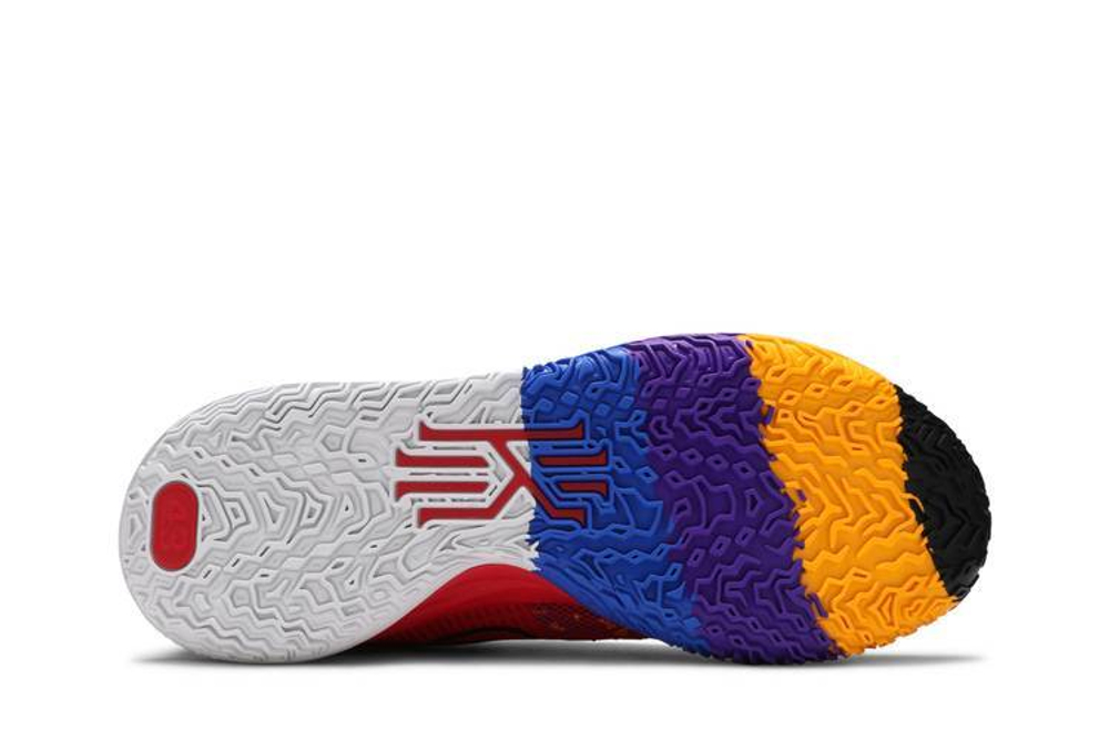 Кроссовки Nike Kyrie 7 "Icons Of Sport"