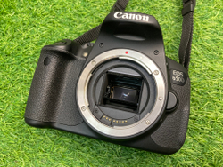 Canon 650D Kit 18-55mm IS II 2.600 кадров