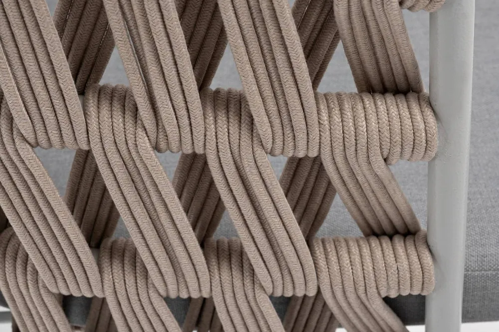 "Диего" стул плетеный из роупа, каркас из стали светло-серый (RAL7035) муар, роуп бежевый круглый, ткань светло-серая