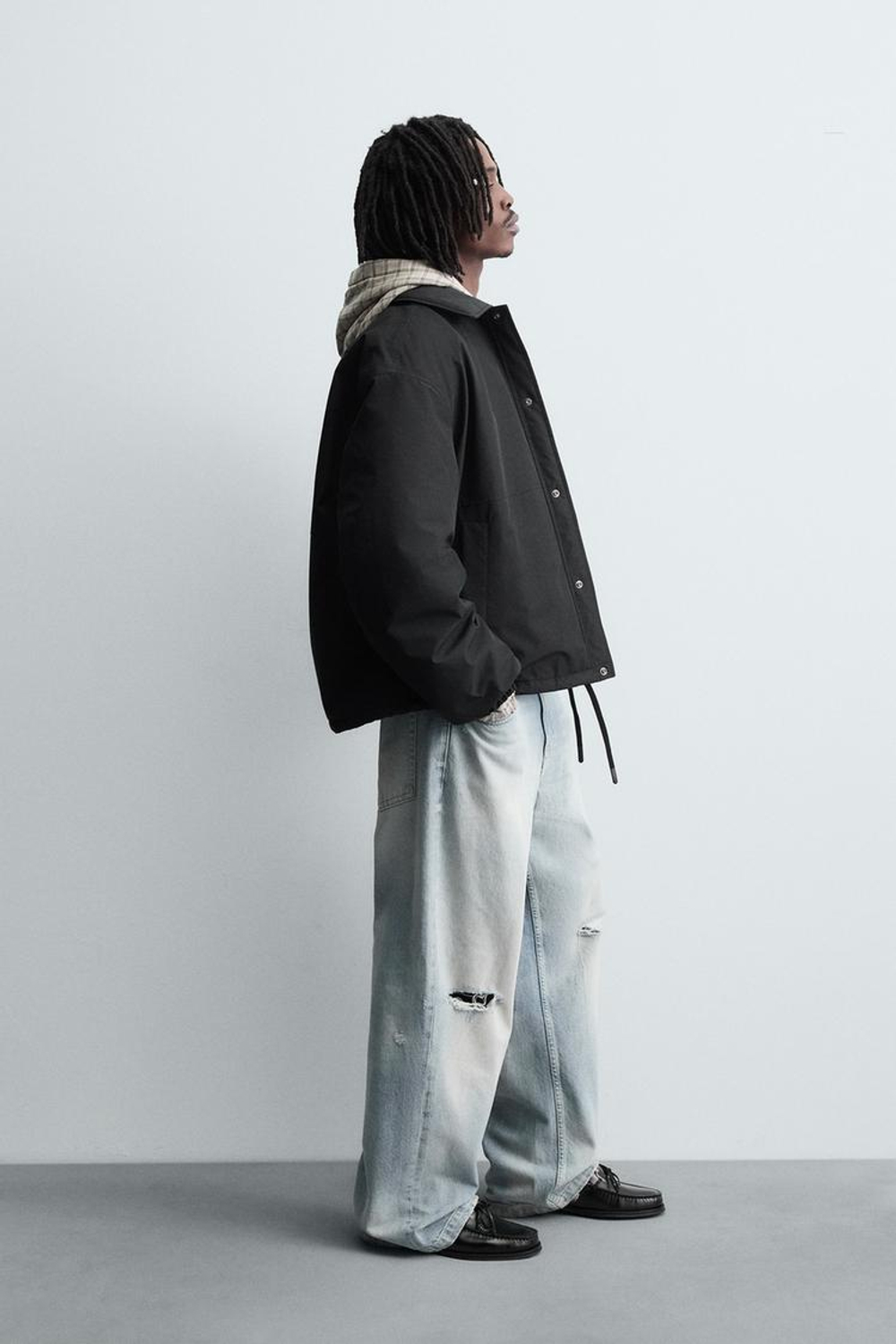 ZARA СТЕГАНАЯ КУРТКА ИЗ ВЫСОКОТЕХНОЛОГИЧНОЙ ТКАНИ, ЧЕРНЫЙ