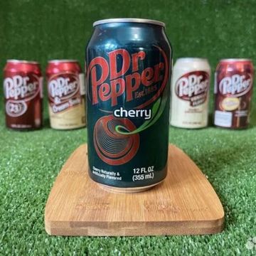 Газированный напиток Dr Pepper Cherry со вкусом вишни, 355 мл (США)
