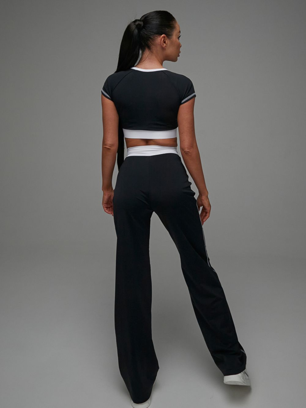 Брюки Ease Black