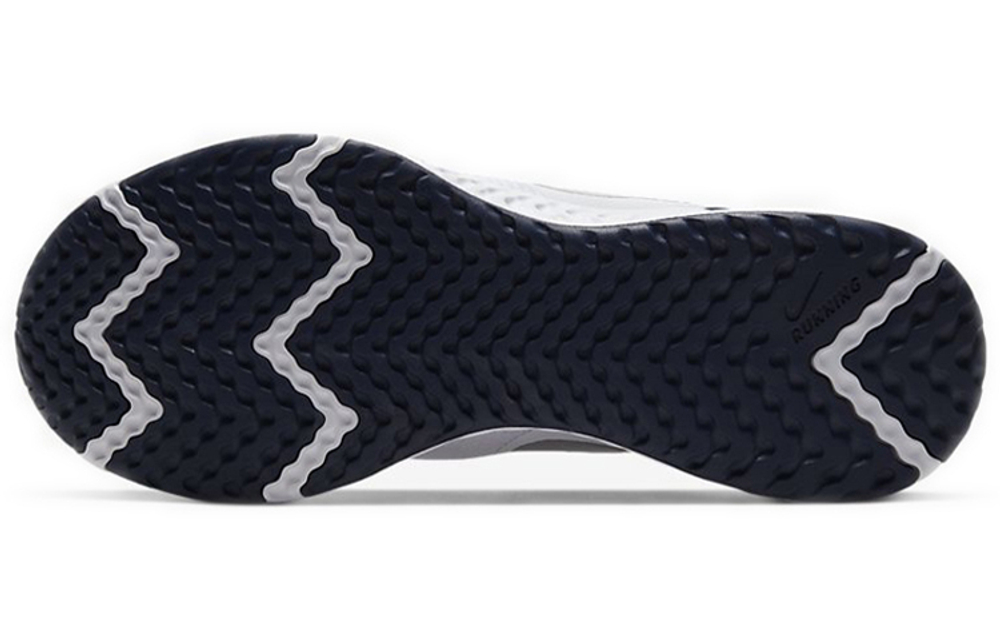 Кроссовки Nike Revolution 5