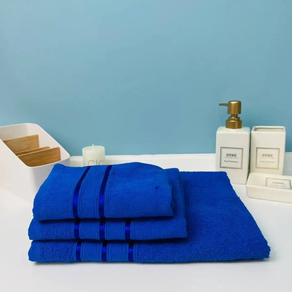 Полотенце махровое 70*120см «Comfort» цвет сапфировый 04-040, плотность 300гр/м2 TJ, с петелькой-подвесом