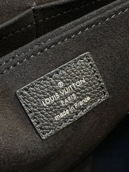 Сумка Louis Vuitton Mylockme черный