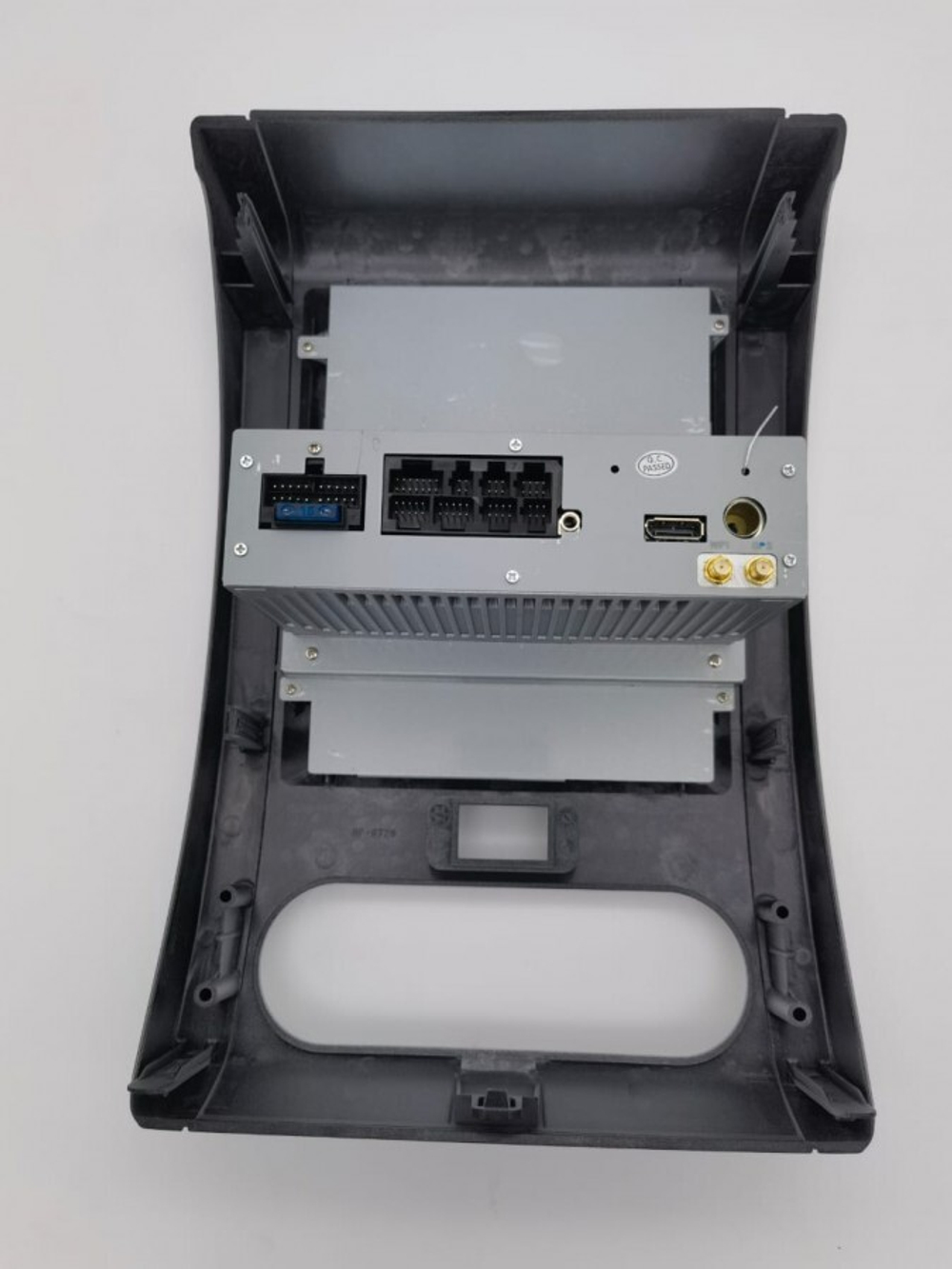 Магнитола для Nissan X-Trail 2007-2014 T31 (климат) - Carmedia ZF-1008-Q6 вертикальный экран 10.4" в стиле "Тесла" на Android 11, Snapdragon 665, 8/128Гб, CarPlay, 4G SIM-слот