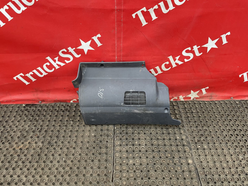 Накладка на торпедо левая