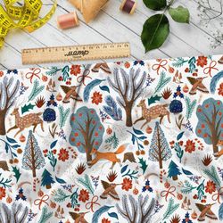 Ткань атлас животные в лесу