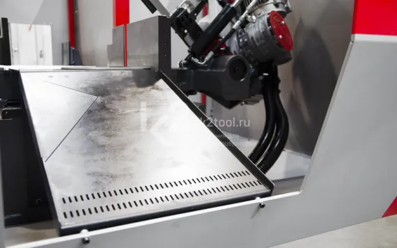 Автоматический ленточнопильный станок Bomar Ergonomic 290.250 DGA