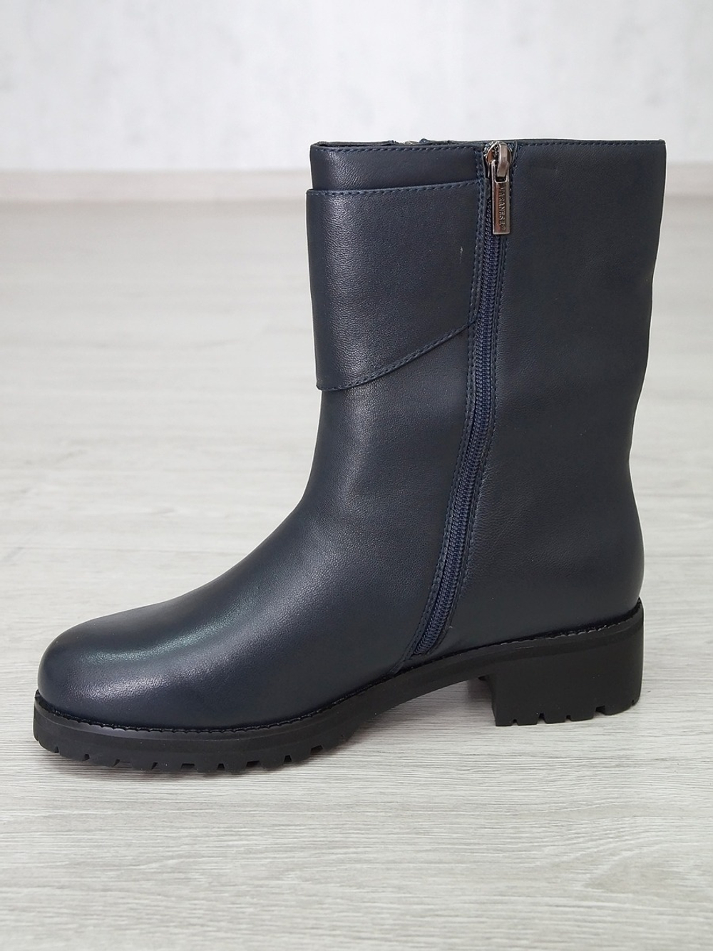 Полусапожки женские VARANESE T38-A12