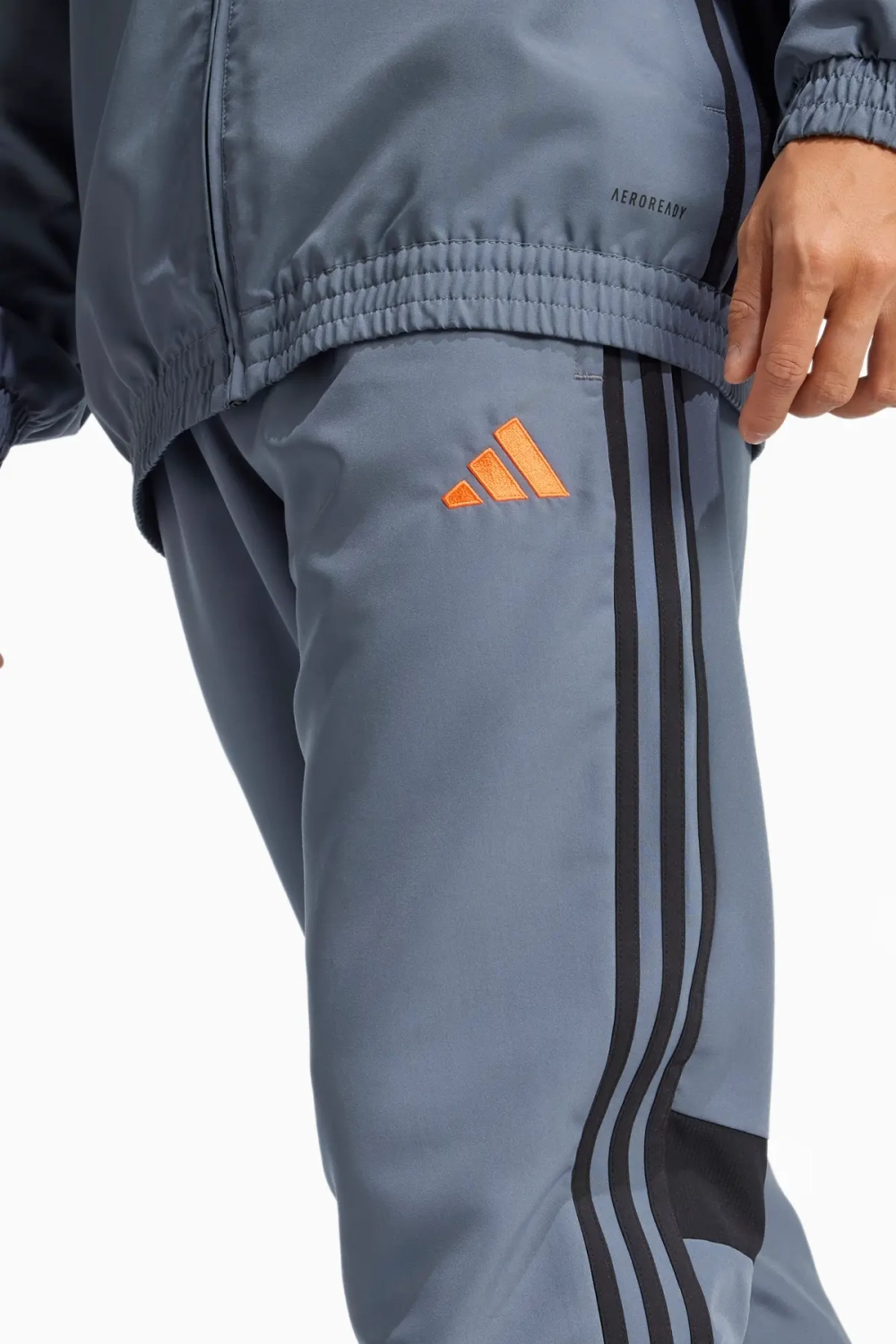 Штаны adidas Tiro 25 Essentials Woven - серый